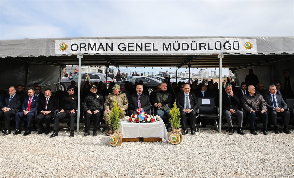 Adana'da 21 Mart Dünya Ormancılık Günü ve Orman Haftası dolayısıyla fidan dikim etkinliği...