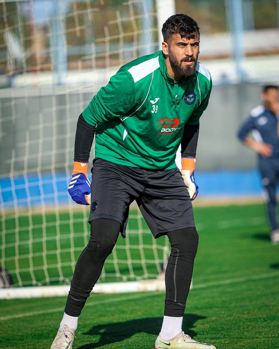 Adana Demirspor, Trendyol Süper Lig'in 27. haftasında Reeder Samsunspor ile deplasmanda oynayacağı...