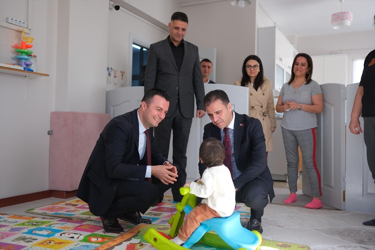 Aile ve Sosyal Hizmetler Bakanlığı bakan yardımcıları, birim amirleri ve il yöneticileri...