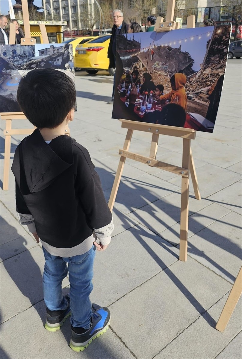 AK Parti Genel Merkez Gençlik Kolları, Gazze'de yaşanan insani krizi gözler önüne seren fotoğraf...