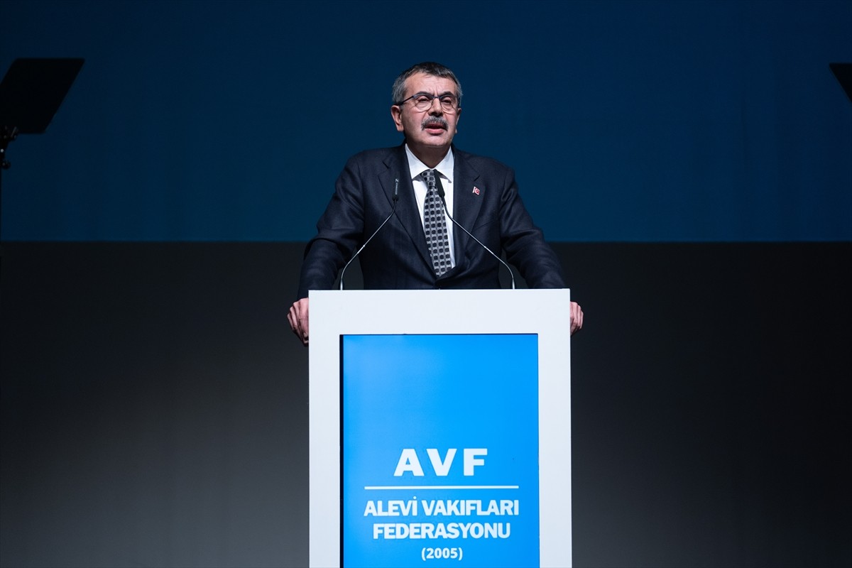 Alevi Vakıfları Federasyonu tarafından, Alevi ve Bektaşi inancının akademik araştırmalarla gelecek...