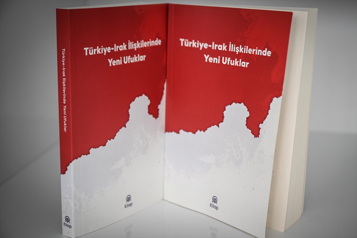 Anadolu Ajansının (AA) deneyim ve vizyonunu yayıncılıkta birleştirdiği yeni markası AA Kitap...