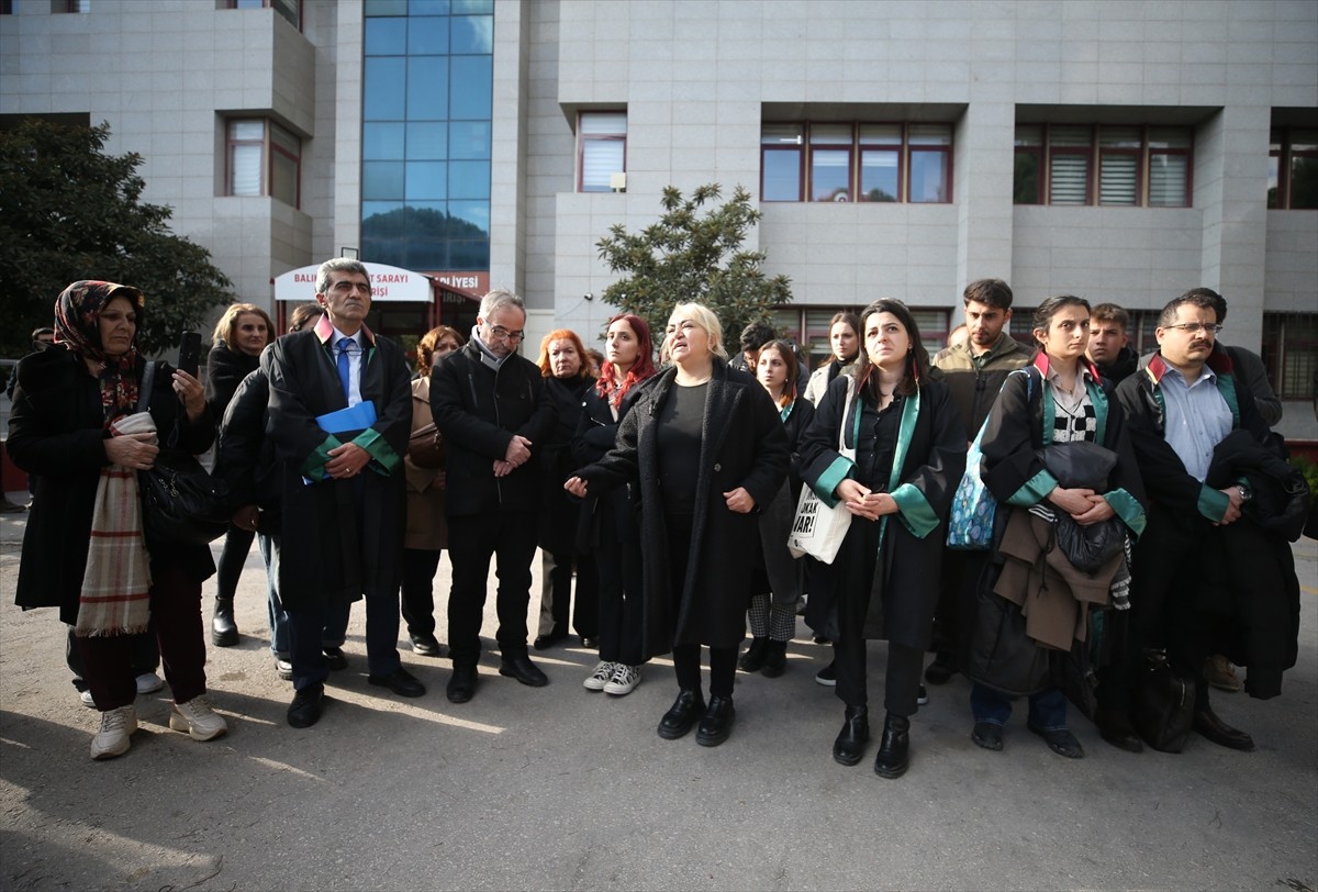 Balıkesir'in merkez Karesi ilçesinde 11 kişinin hayatını kaybettiği, 7 kişinin yaralandığı...