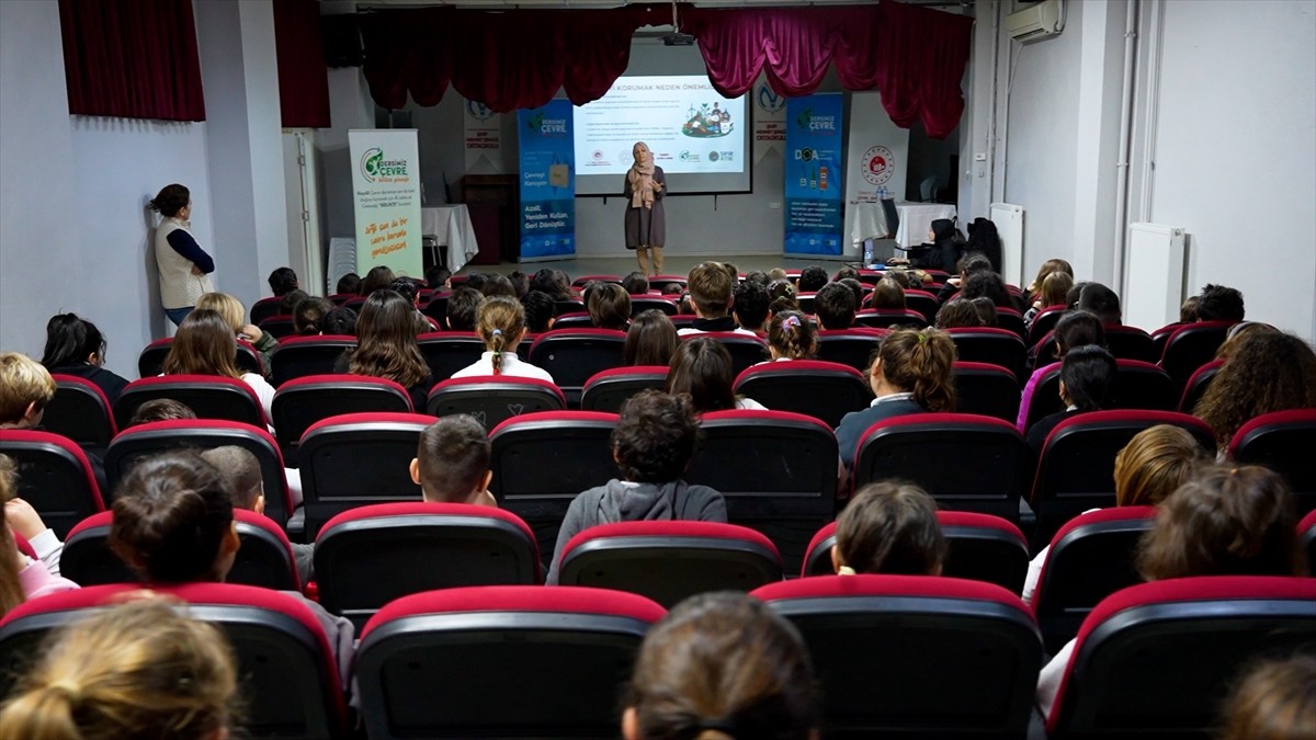 Cumhurbaşkanı Recep Tayyip Erdoğan'ın eşi Emine Erdoğan'ın himayelerinde başlatılan ve Birleşmiş...