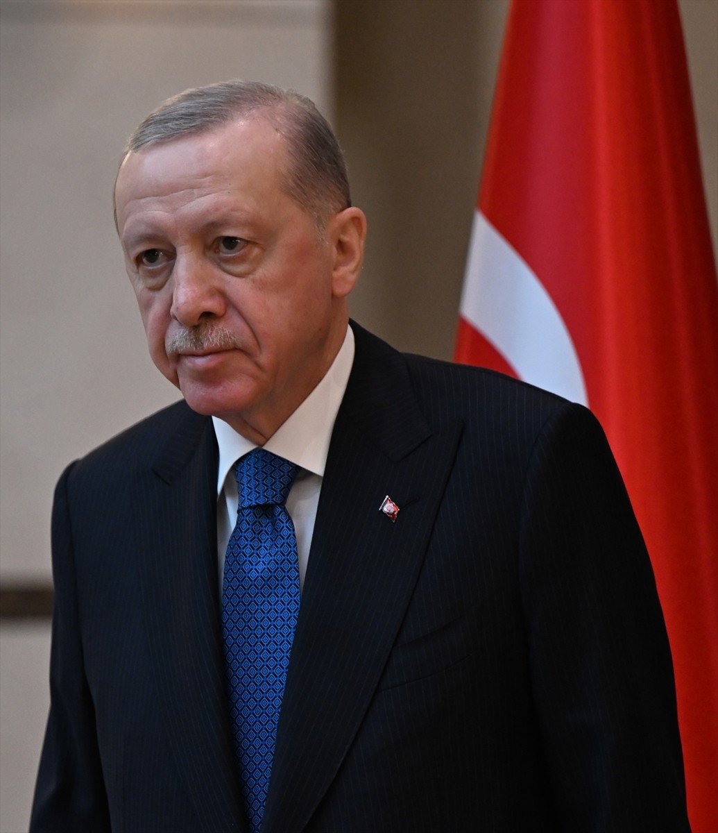 Cumhurbaşkanı Recep Tayyip Erdoğan, Panama, Çin, Malta, Tacikistan ve Senegal büyükelçilerini...