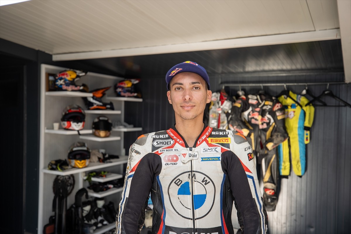 Dünya Superbike Şampiyonası'nın (WSBK) son şampiyonu milli motosikletçi Toprak Razgatlıoğlu, 2025...