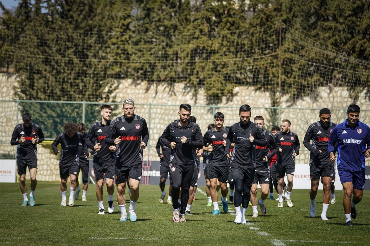 Gaziantep FK, Trendyol Süper Lig'in 27. haftasında deplasmanda Beşiktaş ile oynayacağı maçın...