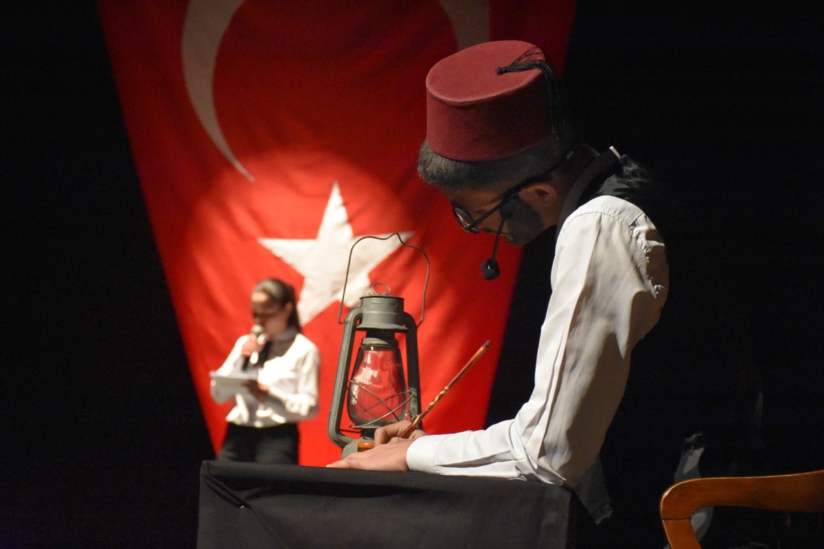 Gümüşhane'de, İstiklal Marşı'nın Kabulü ve Mehmet Akif Ersoy'u Anma Günü dolayısıyla program...