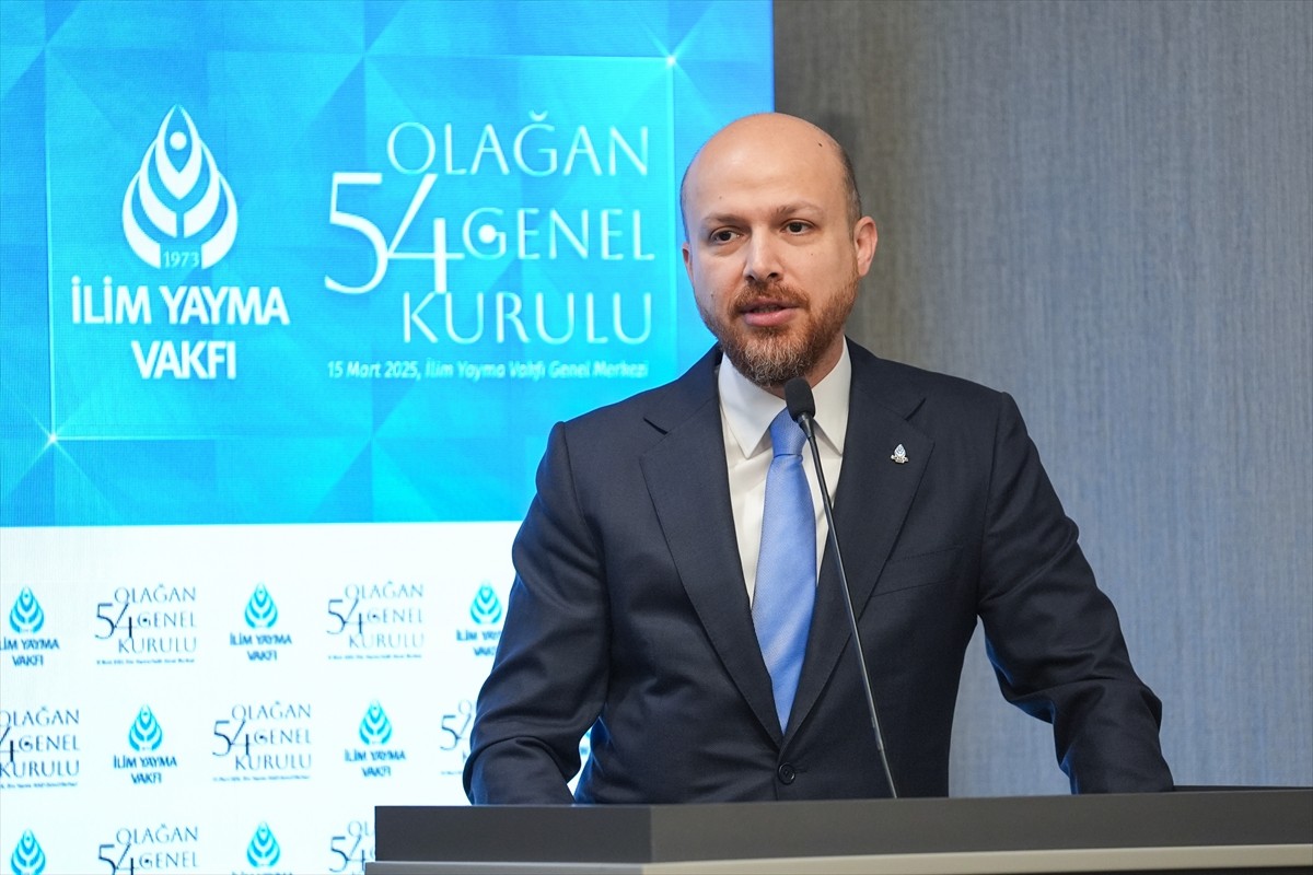 İlim Yayma Vakfı 54. Olağan Genel Kurulu Toplantısı, İstanbul'da gerçekleştirildi. İlim Yayma...