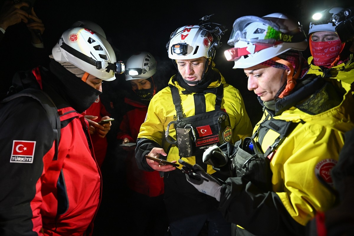İstanbul'da kaybolan peyzaj mimarı Ece Gürel'in bulunması için Belgrad Ormanı'nda başlatılan arama...