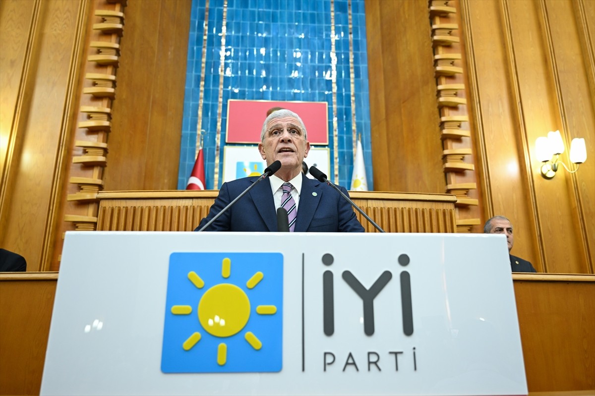 İYİ Parti Genel Başkanı Müsavat Dervişoğlu, partisinin TBMM Grup Toplantısı'na katılarak konuşma...