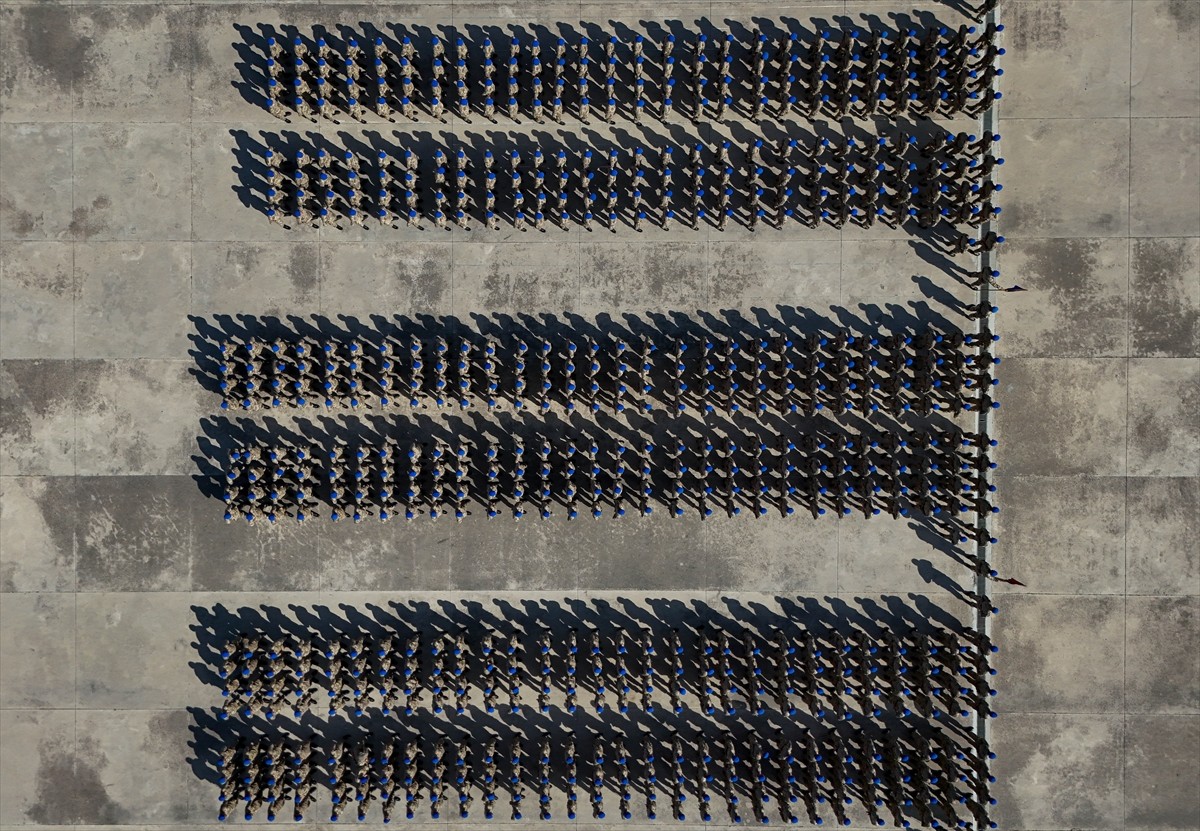 İzmir'de Yeni Foça Jandarma Komando Teröristle Mücadele Okul Komutanlığında uzman erbaş komando...