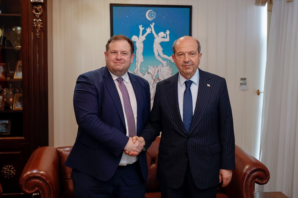 Kuzey Kıbrıs Türk Cumhuriyeti (KKTC) Cumhurbaşkanı Ersin Tatar, KKTC Cumhurbaşkanlığı Ofisi'nde...