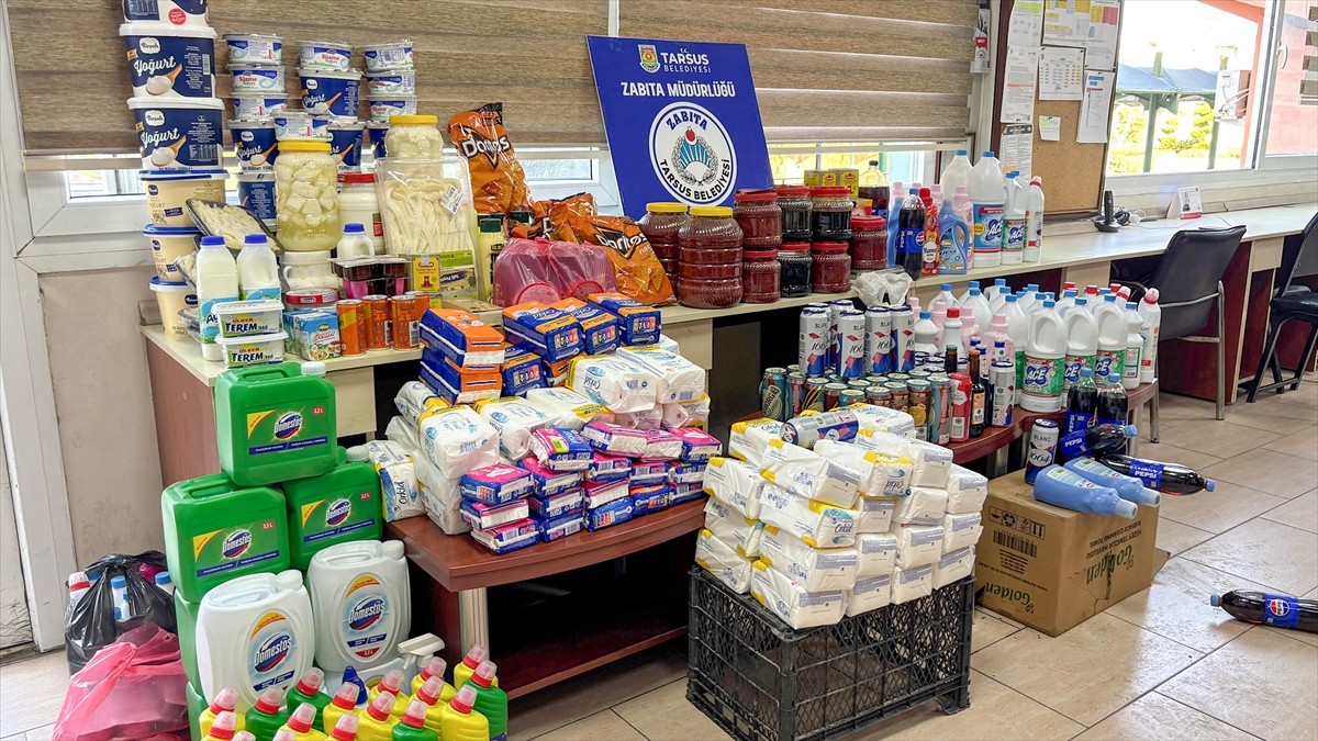 Mersin'in Tarsus ilçesinde son kullanma tarihi geçmiş 1500 gıda ve temizlik ürünü, Temizlik İşleri...