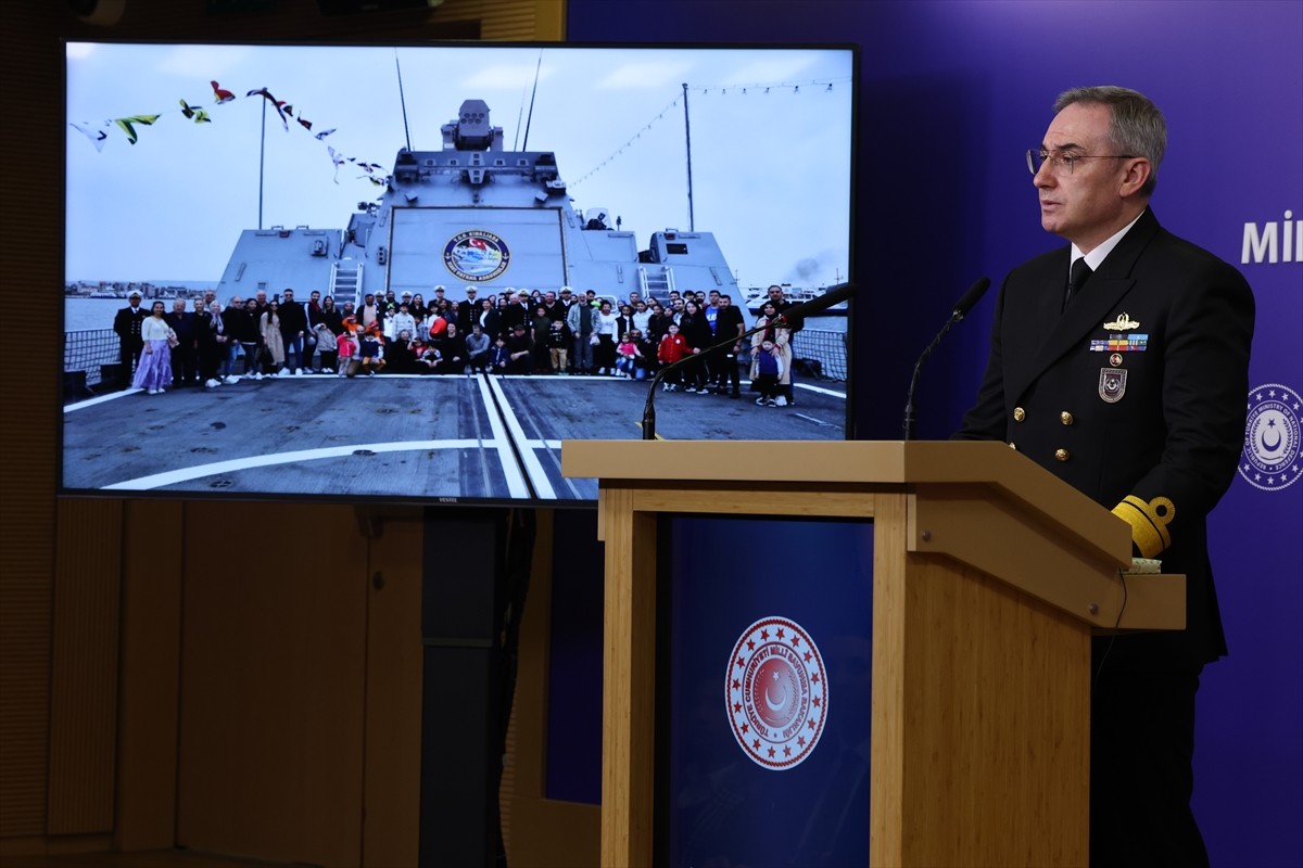 Milli Savunma Bakanlığı (MSB) Basın-Halkla İlişkiler Müşaviri ve Bakanlık Sözcüsü Tuğamiral Zeki...