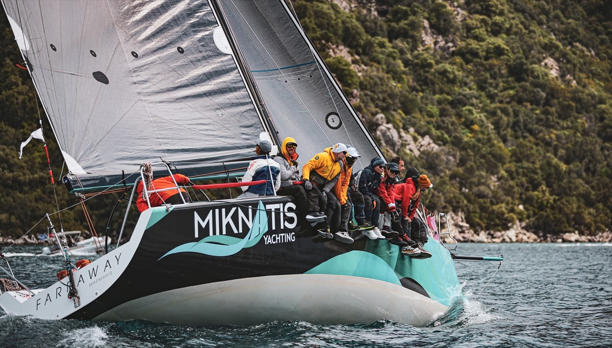 Muğla'nın Marmaris ilçesinde 16. kez düzenlenen Marmaris MIYC Kış Trofesi Yat Yarışları'nın 5....