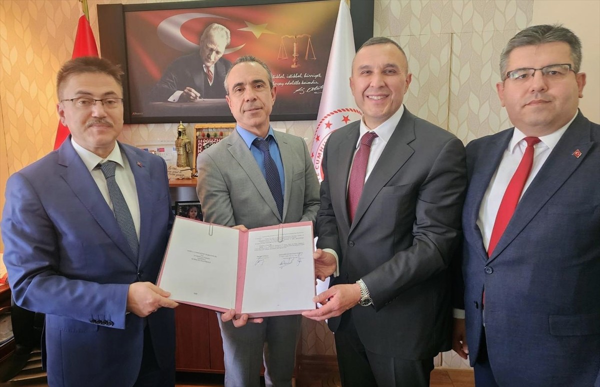 Muğla Cumhuriyet Başsavcılığı ile TUI Hotels & Resorts Türkiye arasında imzalanan protokolle...