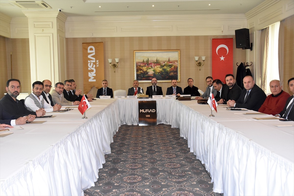 Müstakil Sanayici ve İşadamları Derneği (MÜSİAD) Van Şubesinin ev sahipliğinde "MÜSİAD Turizm...