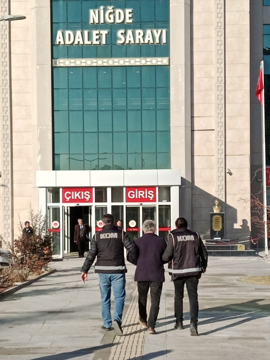  Niğde'de hakkında 12 yıl 6 ay kesinleşmiş hapis cezası bulunan firari hükümlü yakalandı.