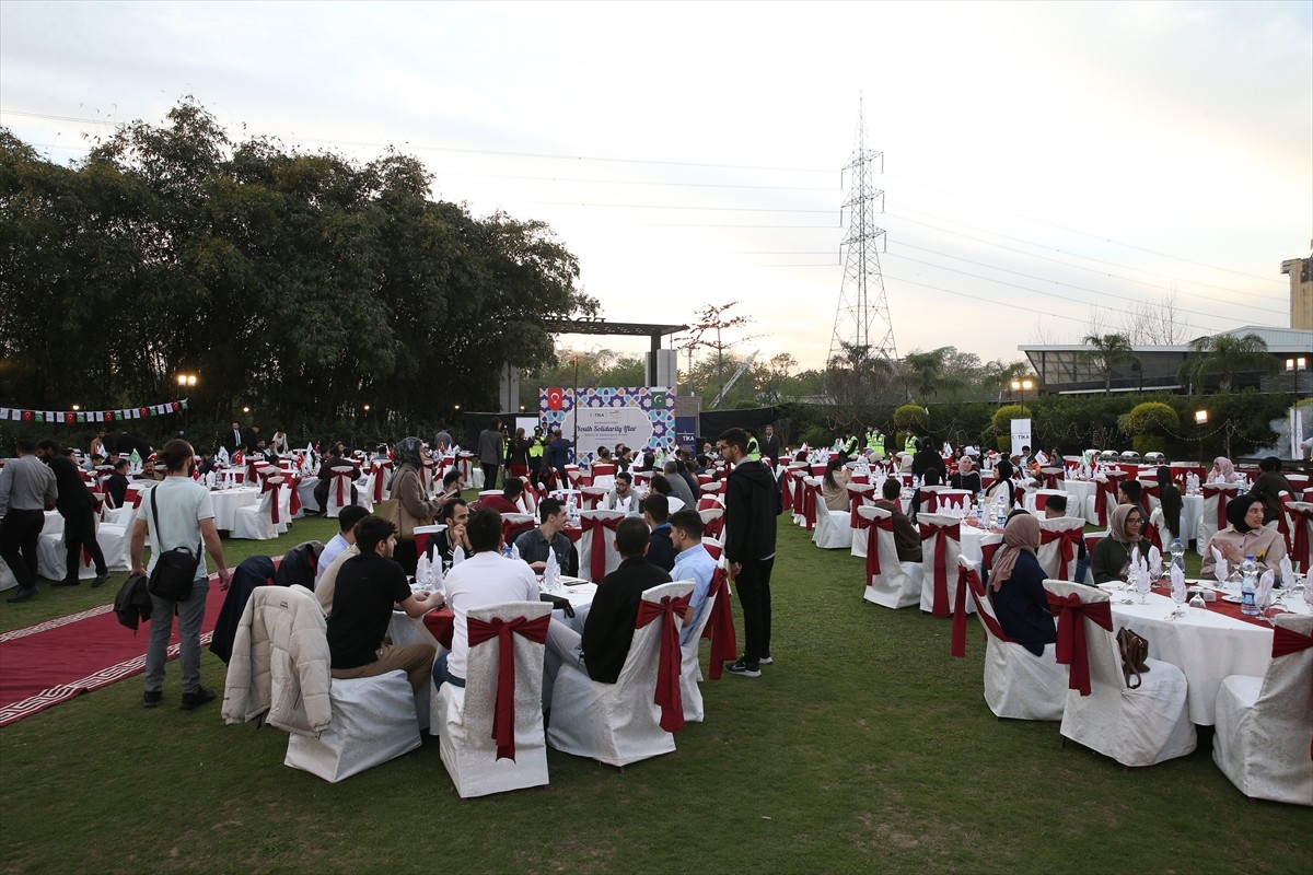 Pakistan'ın başkenti İslamabad'da, Türkiye'nin İslamabad Büyükelçisi İrfan Neziroğlu'nun ev...