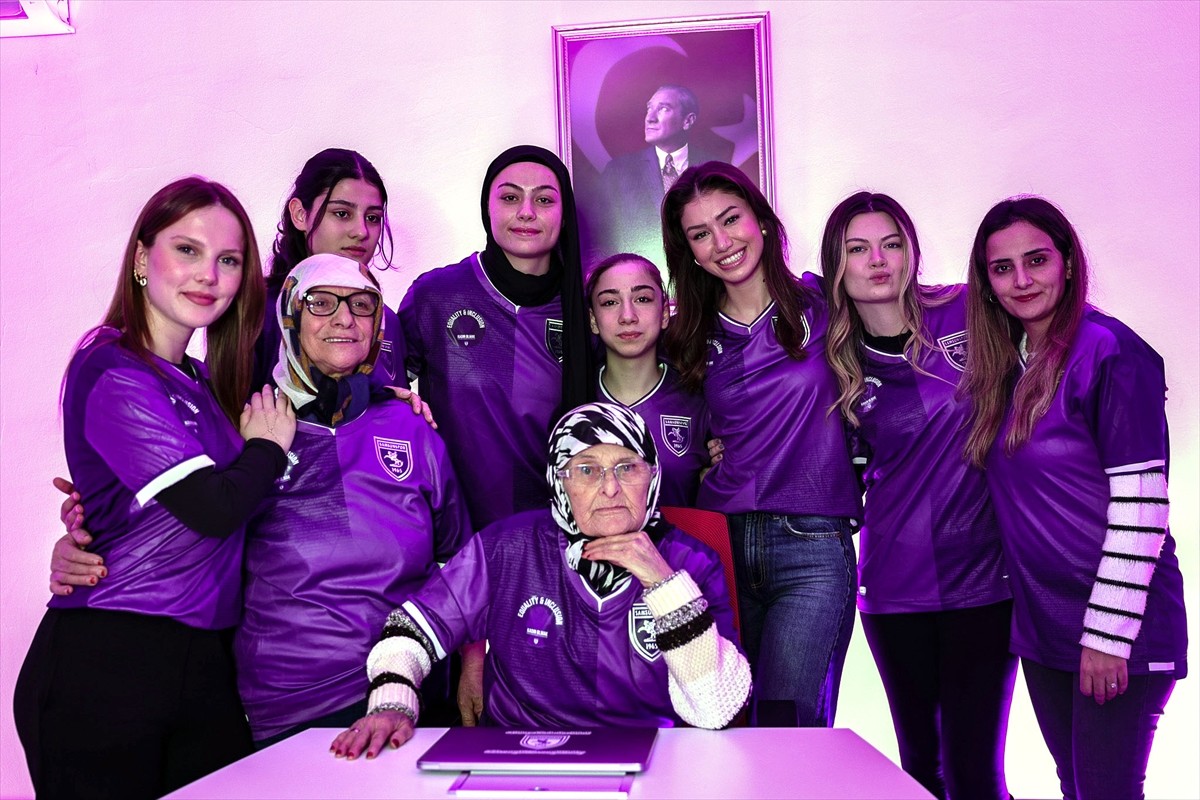 Reeder Samsunspor Futbol Kulübü, 8 Mart Dünya Kadınlar Günü'ne özel farkındalık oluşturmak...