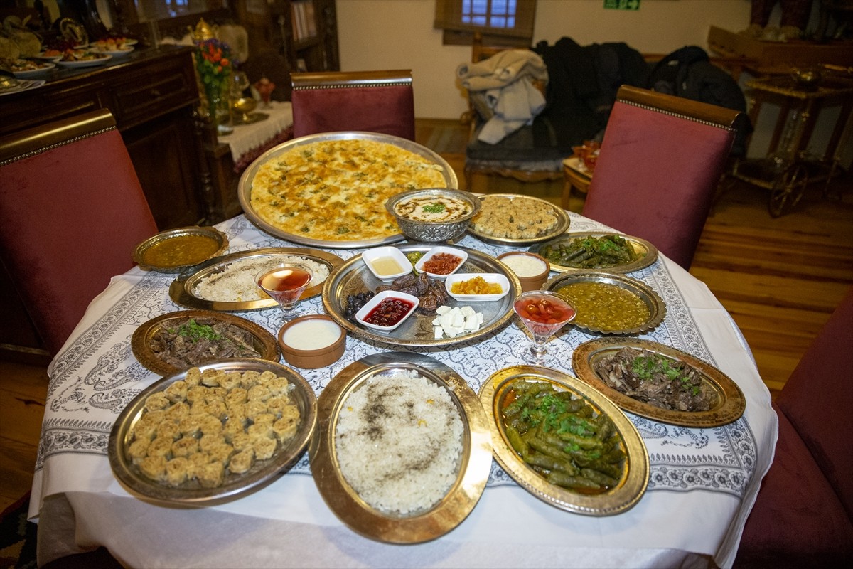 Sakin Şehirler Ağı'na (Cittaslow) üye Bolu'nun Göynük ilçesinde Osmanlı'nın izlerini taşıyan konak...