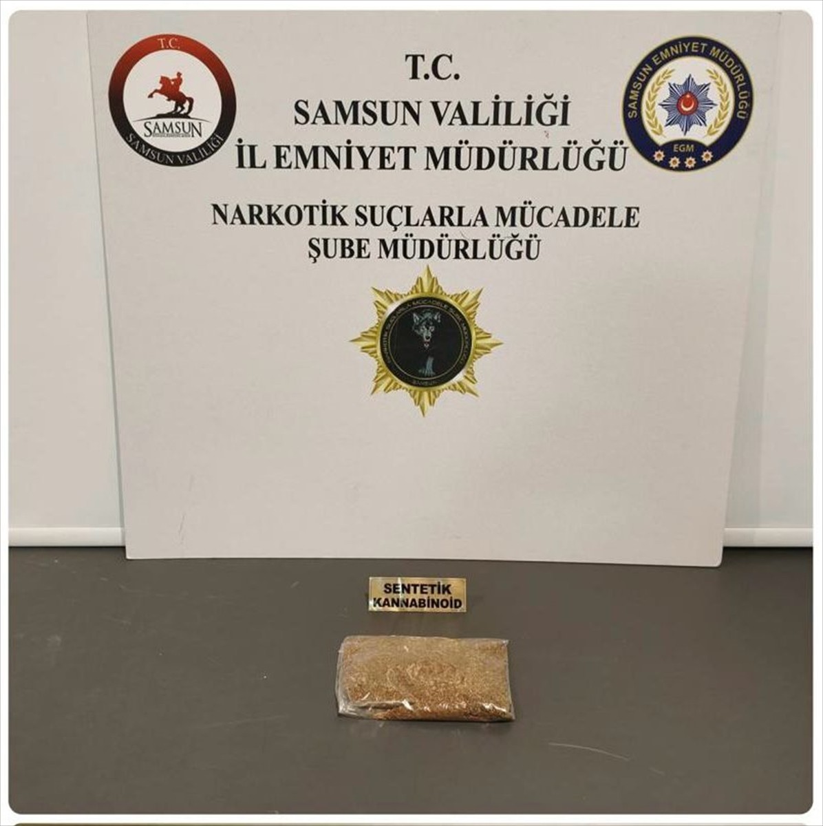 Samsun'un Havza ve İlkadım ilçelerinde düzenlenen uyuşturucu operasyonlarında 5 şüpheli gözaltına...