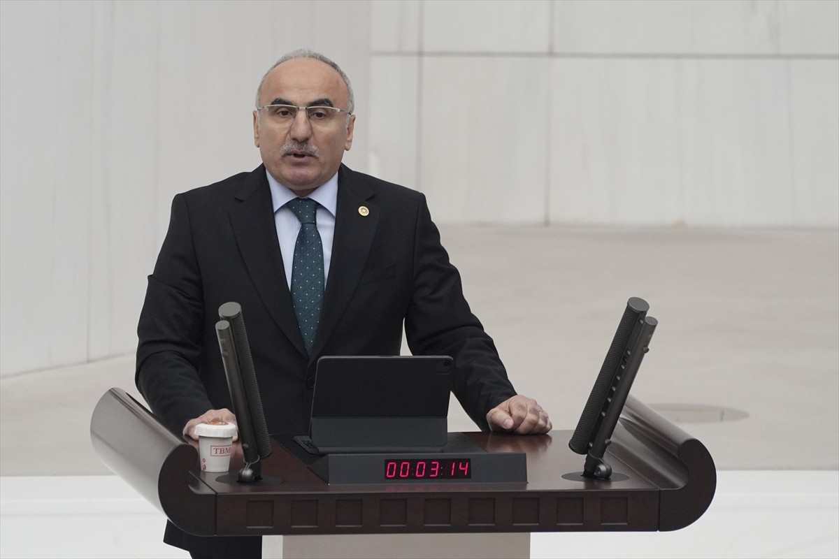 TBMM Genel Kurulu, Meclis Başkanvekili Gülizar Biçer Karaca başkanlığında toplandı.