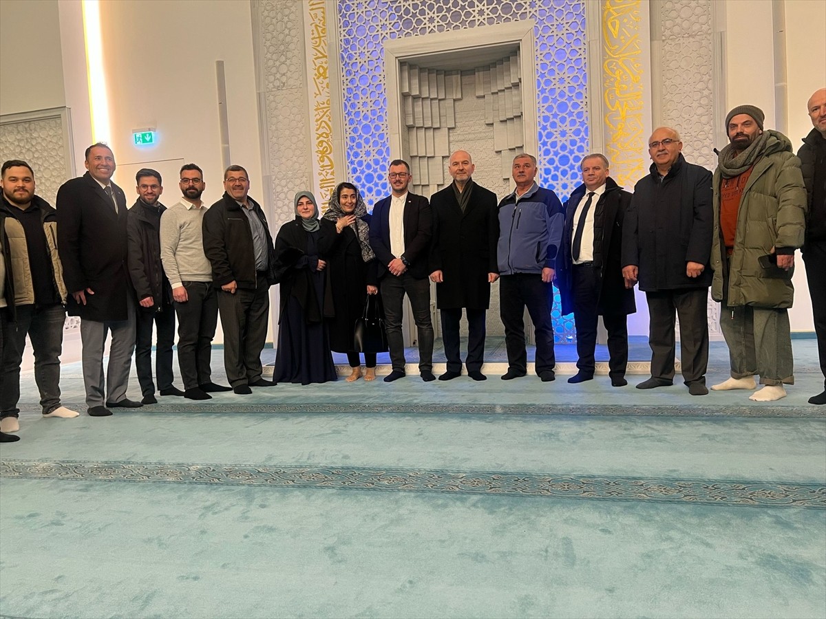 TBMM İçişleri Komisyonu Başkanı ve AK Parti İstanbul Milletvekili Süleyman Soylu, Almanya'da...