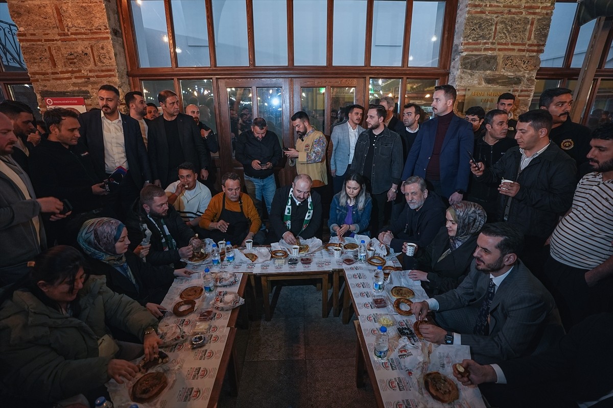 TBMM Sanayi, Ticaret, Enerji, Tabii Kaynaklar, Bilgi ve Teknoloji Komisyonu Başkanı ve AK Parti...