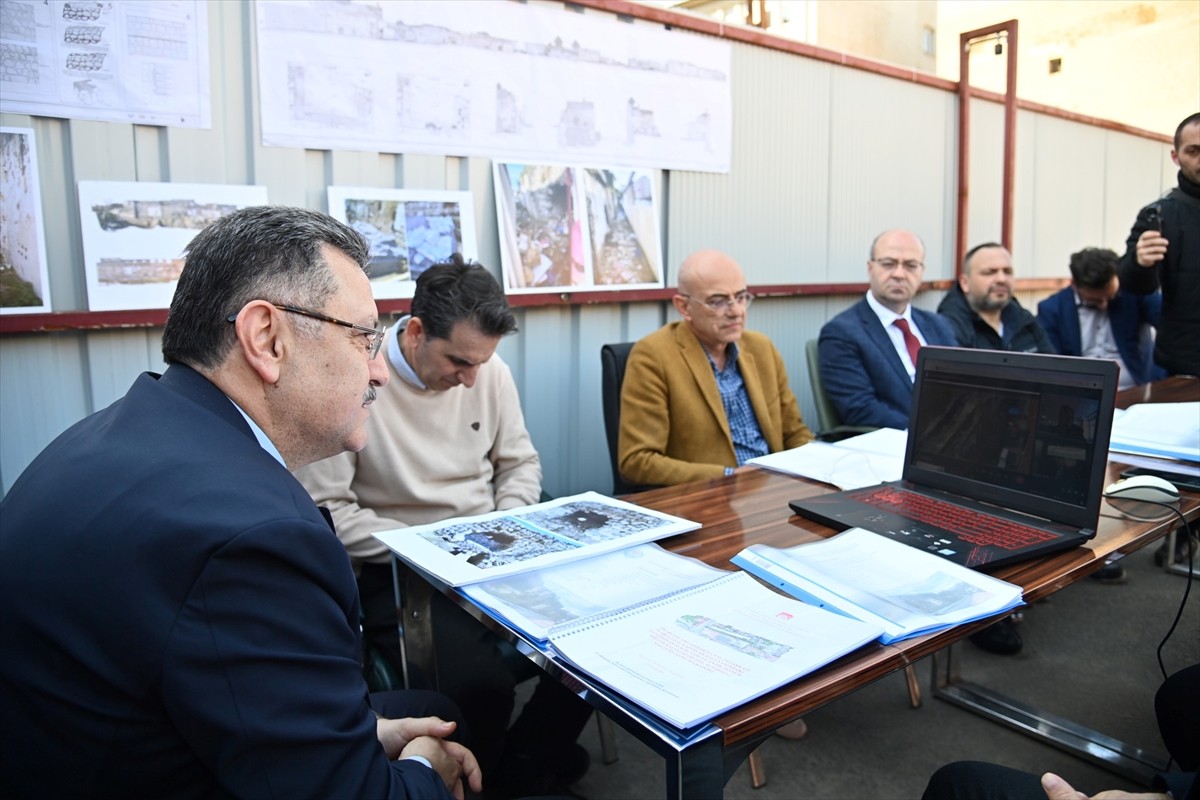 Trabzon'un Ortahisar ilçesinde, tarihi surlardaki restorasyonun tamamlanmasının ardından bölgede...