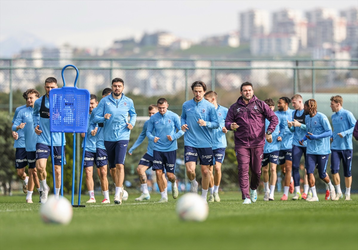 Trabzonspor, Trendyol Süper Lig'in 29. haftasında sahasında oynayacağı Göztepe maçının...