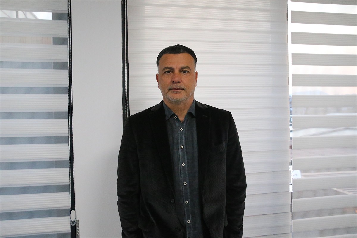 Trendyol Süper Lig'de küme düşme hattından çıkma mücadelesi veren Atakaş Hatayspor'un teknik...