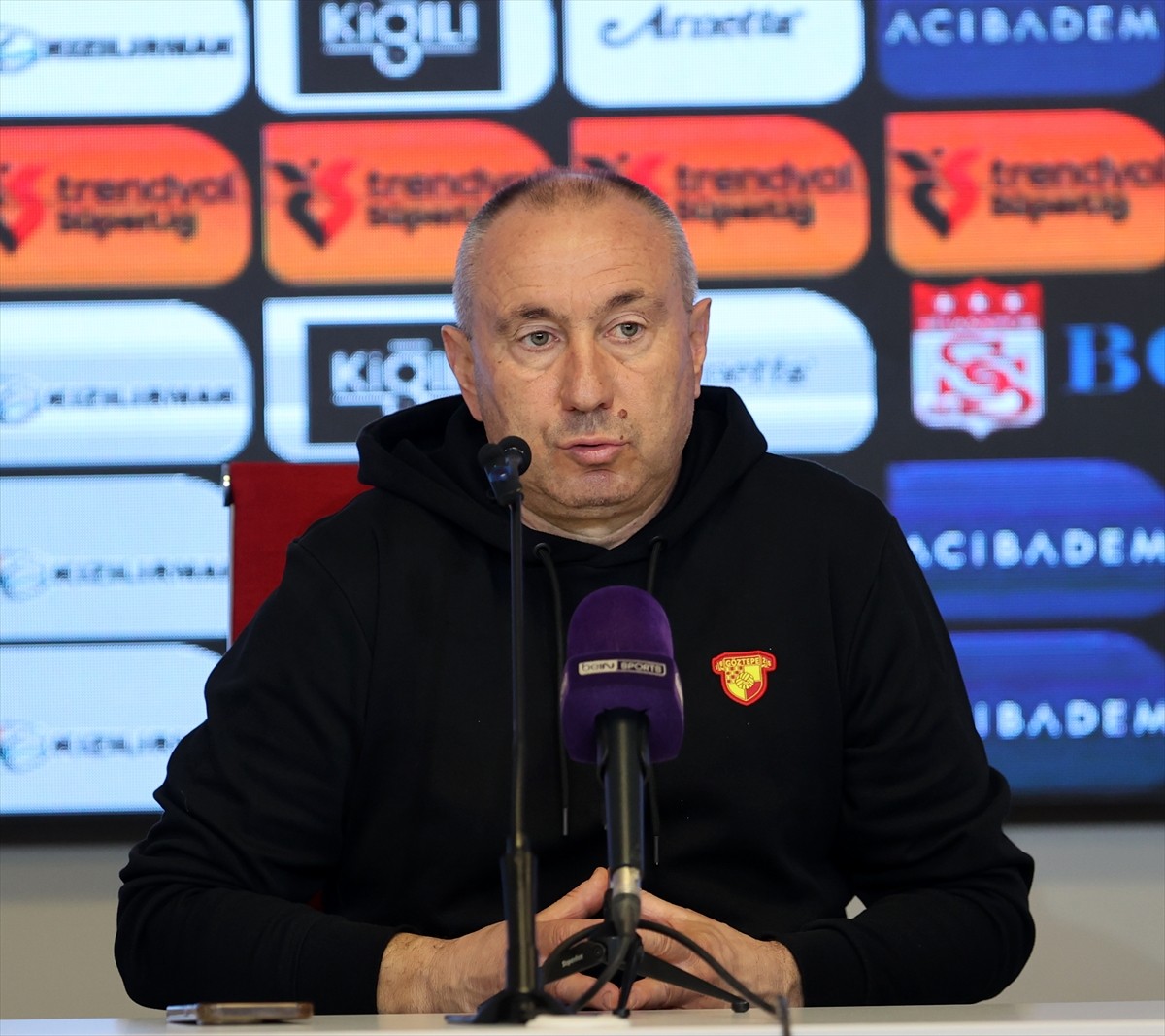 Trendyol Süper Lig’in 27. haftasında Net Global Sivasspor ile Göztepe, BG Grup 4 Eylül...