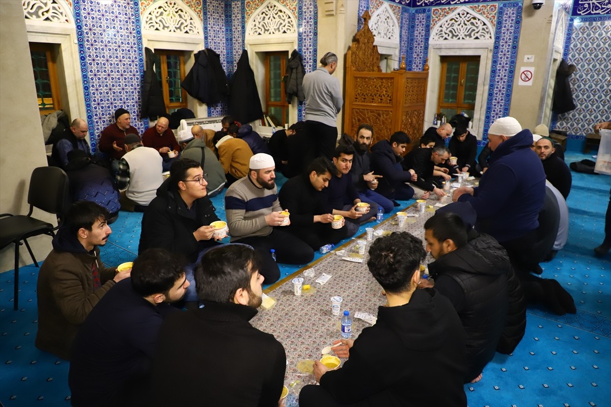 Türk İşbirliği ve Koordinasyon Ajansı Başkanlığı (TİKA) Bakü Program Koordinatörlüğü...