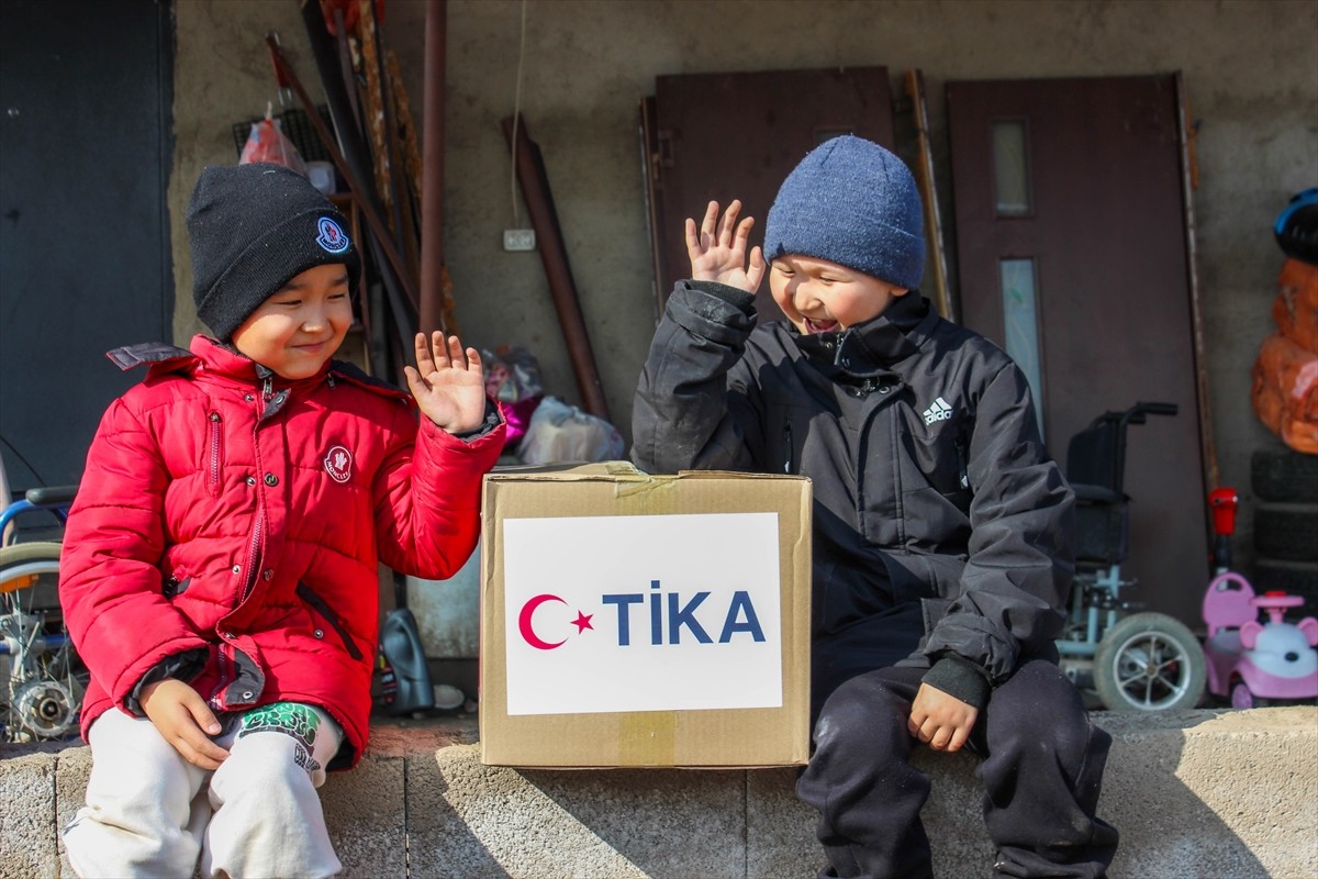 Türk İşbirliği ve Koordinasyon Ajansı Başkanlığı (TİKA), birçok ülkede ramazan süresince gıda...
