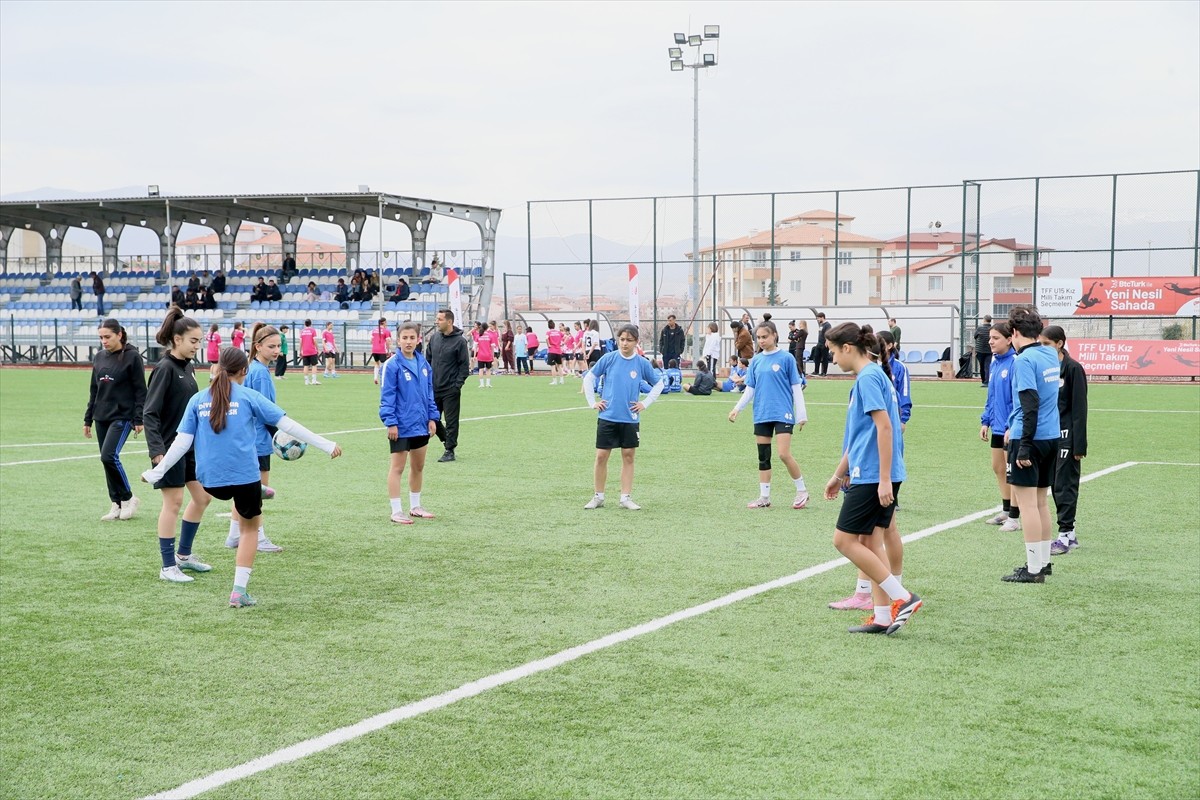 Türkiye Futbol Federasyonunun (TFF) "BtcTurk ile Yeni Nesil Sahada" projesi kapsamında Malatya'da...