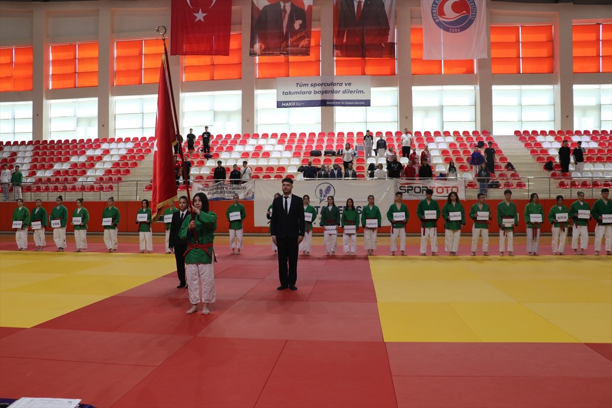 Türkiye Gelişmekte Olan Spor Branşları Federasyonu tarafından Burdur'da düzenlenen Gençler Türkiye...