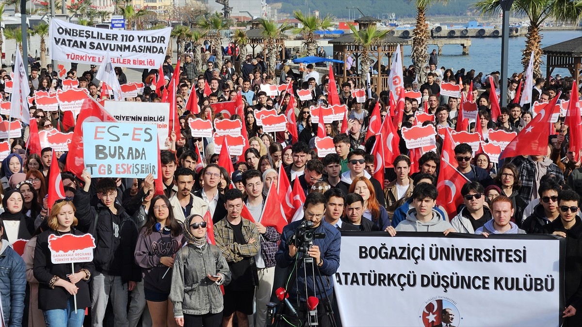 Türkiye Gençlik Birliği (TGB) tarafından, 18 Mart Şehitleri Anma Günü ve Çanakkale Deniz...