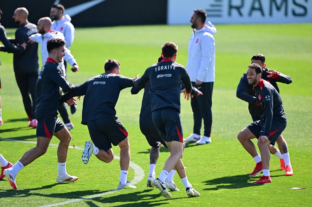 UEFA Uluslar Ligi A/B play-off turu rövanş maçında yarın Macaristan'a konuk olacak A Milli Futbol...