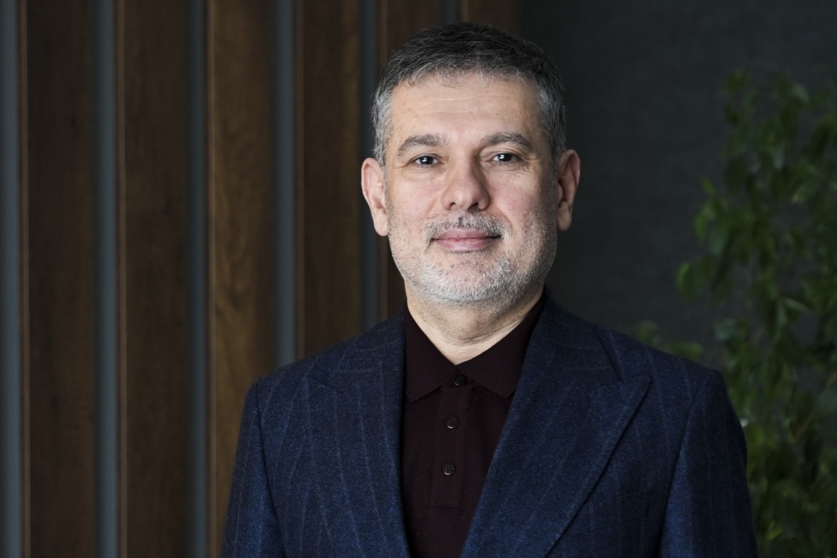 Uzmanlar, kolay yoldan para kazanma düşüncesiyle banka hesaplarını kiralayanları dolandırıcıların...