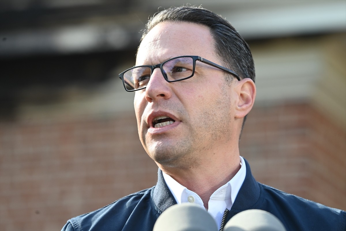 ABD'nin Pensilvanya eyaletinin Demokrat Valisi Josh Shapiro'nun evini kundakladığından...