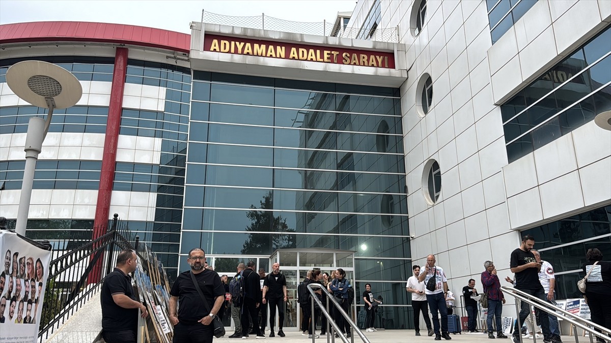 Adıyaman'da Kahramanmaraş merkezli 6 Şubat 2023'teki depremlerde yıkılan Grand İsias Hotel'de...