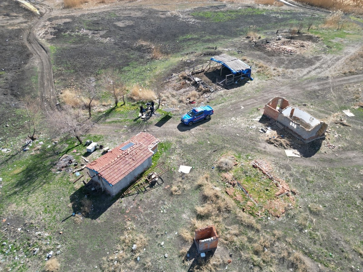 Afyonkarahisar'ın Bolvadin, Çay ve Sultandağı ilçelerine sınırı bulunan "Ulusal öneme haiz sulak...