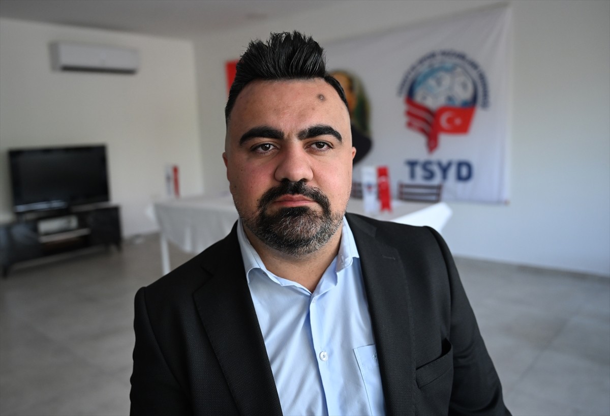 Aktif sporculuk kariyerini noktalayan eski milli para masa tenisçi Nesim Turan, TSYD Ankara...