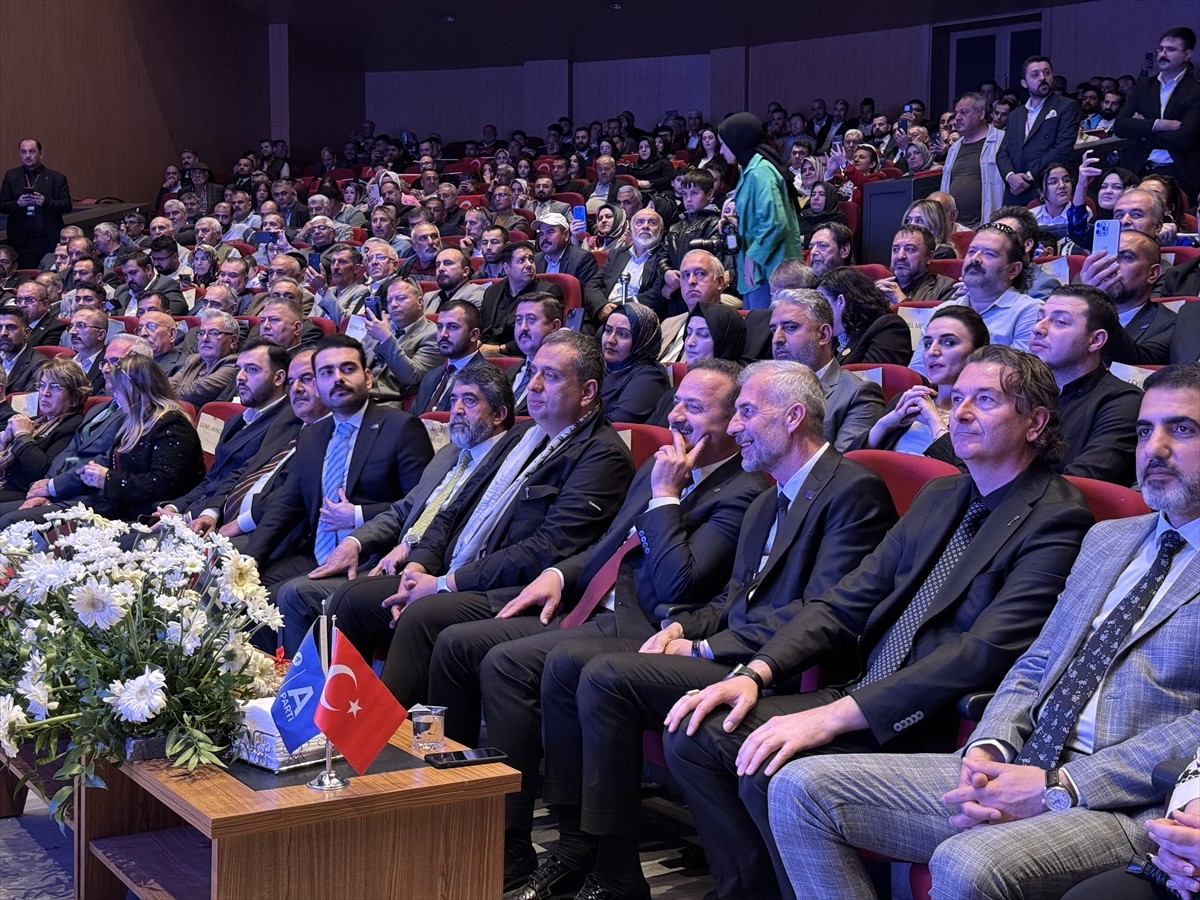 Anahtar Parti (A Parti) Genel Başkanı Yavuz Ağıralioğlu, Kahramanmaraş'ta Mehmet Akif Ersoy Kültür...