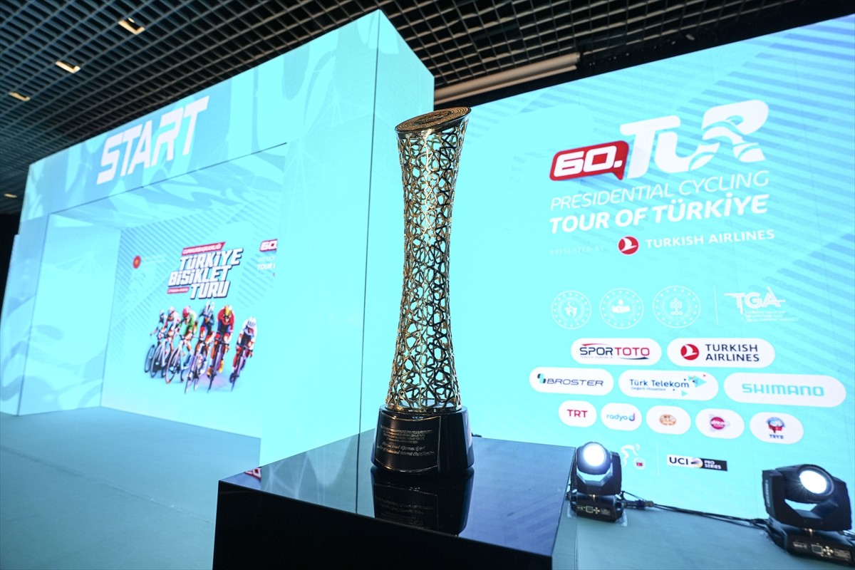 Antalya'da yarın başlayacak 60. Cumhurbaşkanlığı Türkiye Bisiklet Turu'nun (TUR 2025), basın...