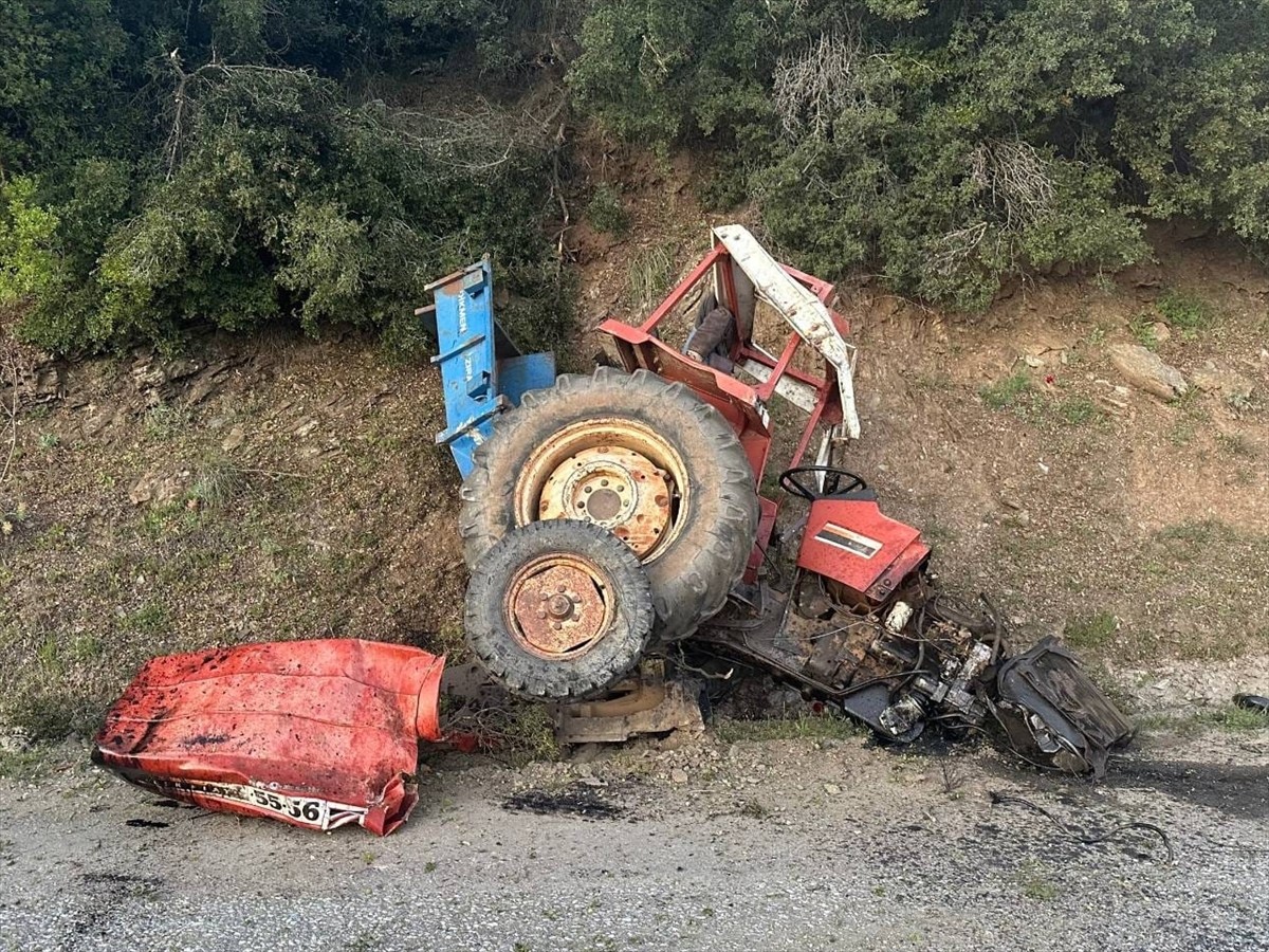Aydın'ın Bozdoğan ilçesinde traktörün devrilmesi sonucu 1 kişi hayatını kaybetti, 2 kişi...