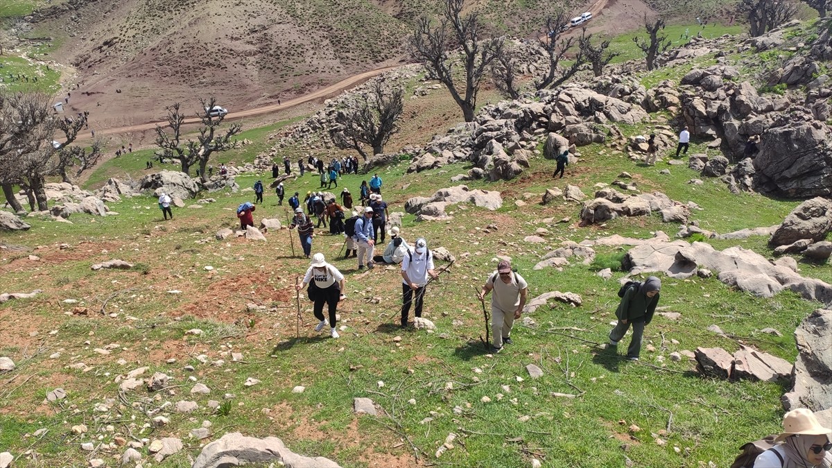 Batman'ın Sason ilçesinde Eğitim-Bir-Sen Batman İl Başkanlığı ve Sason İlçe Temsilciliğince ilçeye...