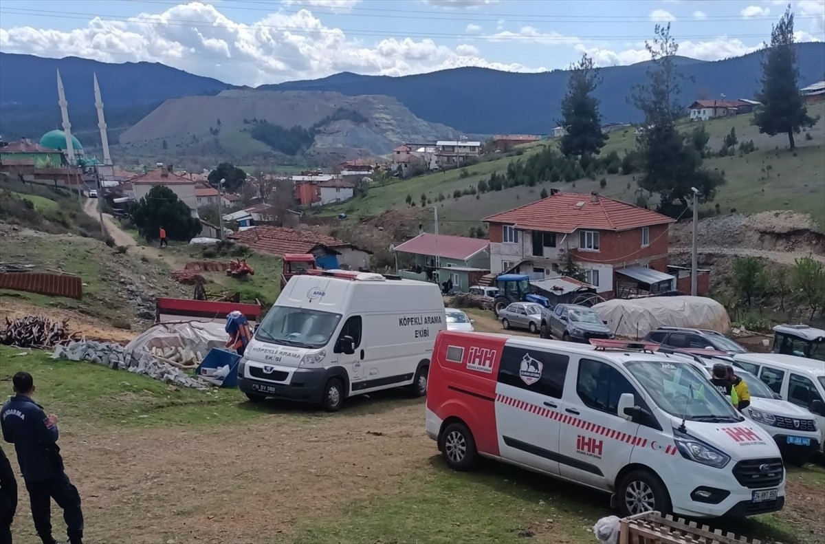Bursa'nın Orhaneli ilçesinde kaybolan kişi için arama çalışması başlatıldı.